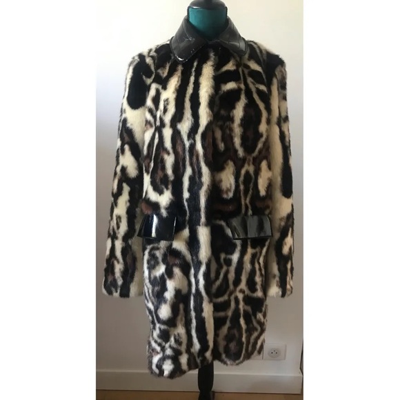 Carven Animal Print Faux Fur Coat - Picture 10 of 16